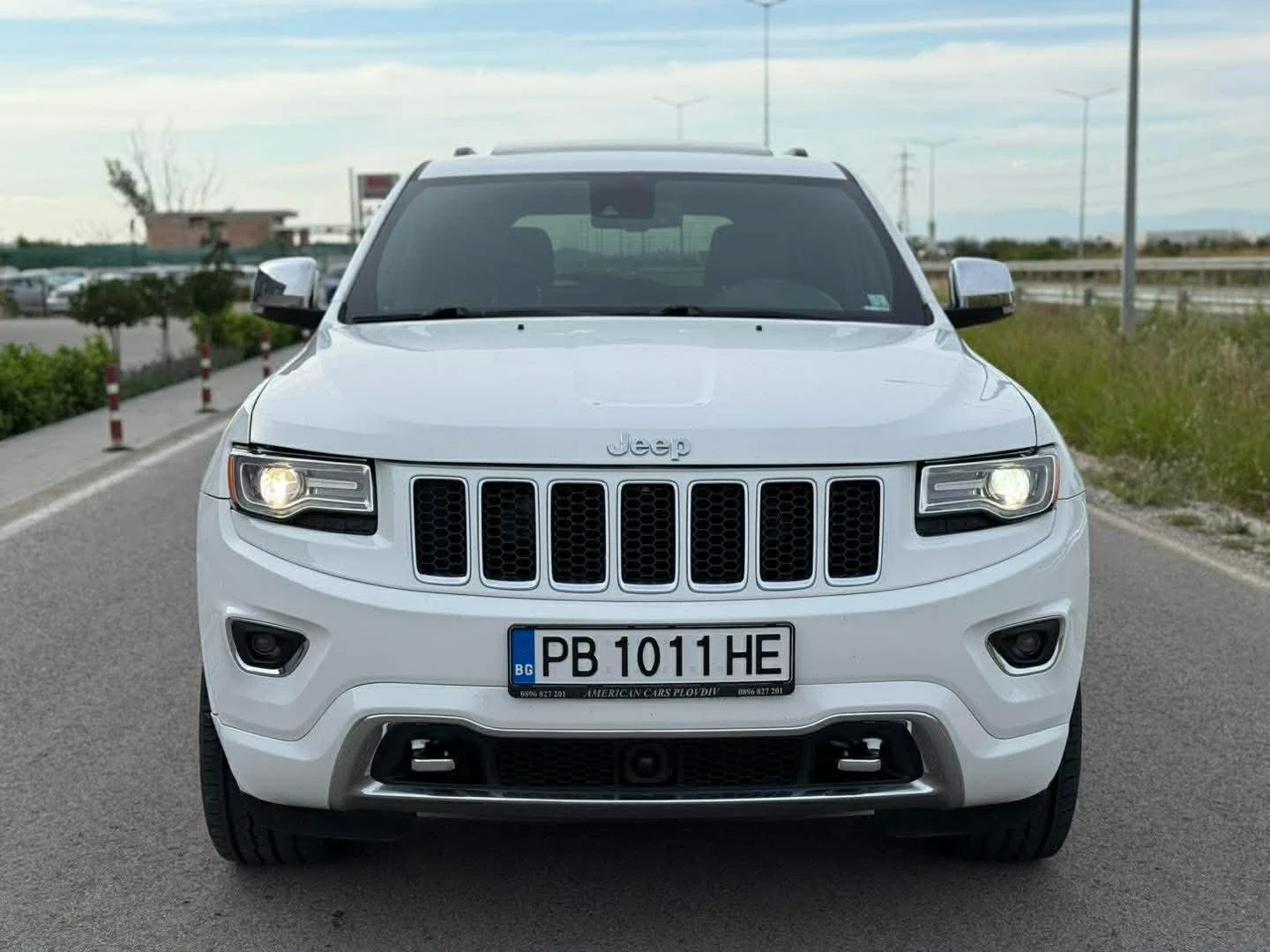 Jeep Grand cherokee ГАЗ / ОБСЛУЖЕН , снимка 4 - Автомобили и джипове - 53778039