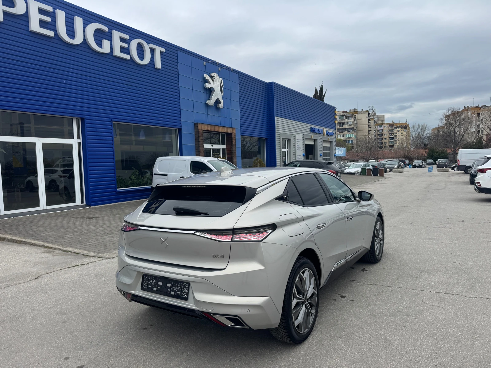 DS DS 4 Crossback 1.5 Blue-HDI Trocadero, снимка 5 - Автомобили и джипове - 53946525