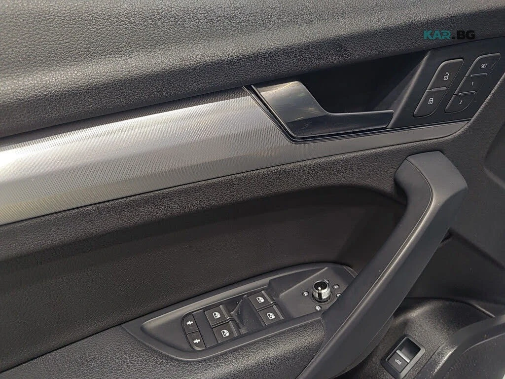 Audi Q5 quattro* HeadUp* АвтоКредит* (ЦЕНА ДО БГ)* , снимка 13 - Автомобили и джипове - 54668427