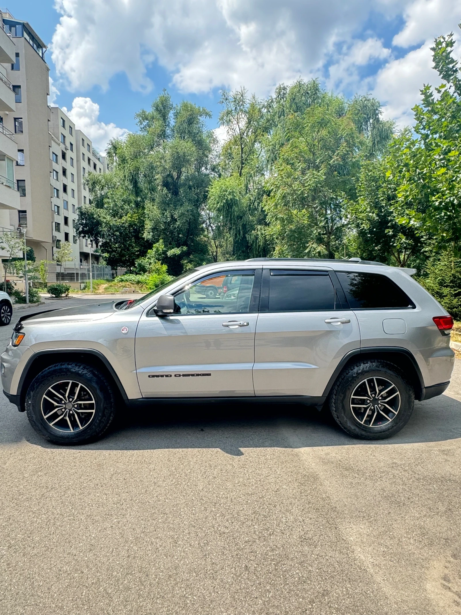 Jeep Grand cherokee Trailhawk, снимка 2 - Автомобили и джипове - 55688934