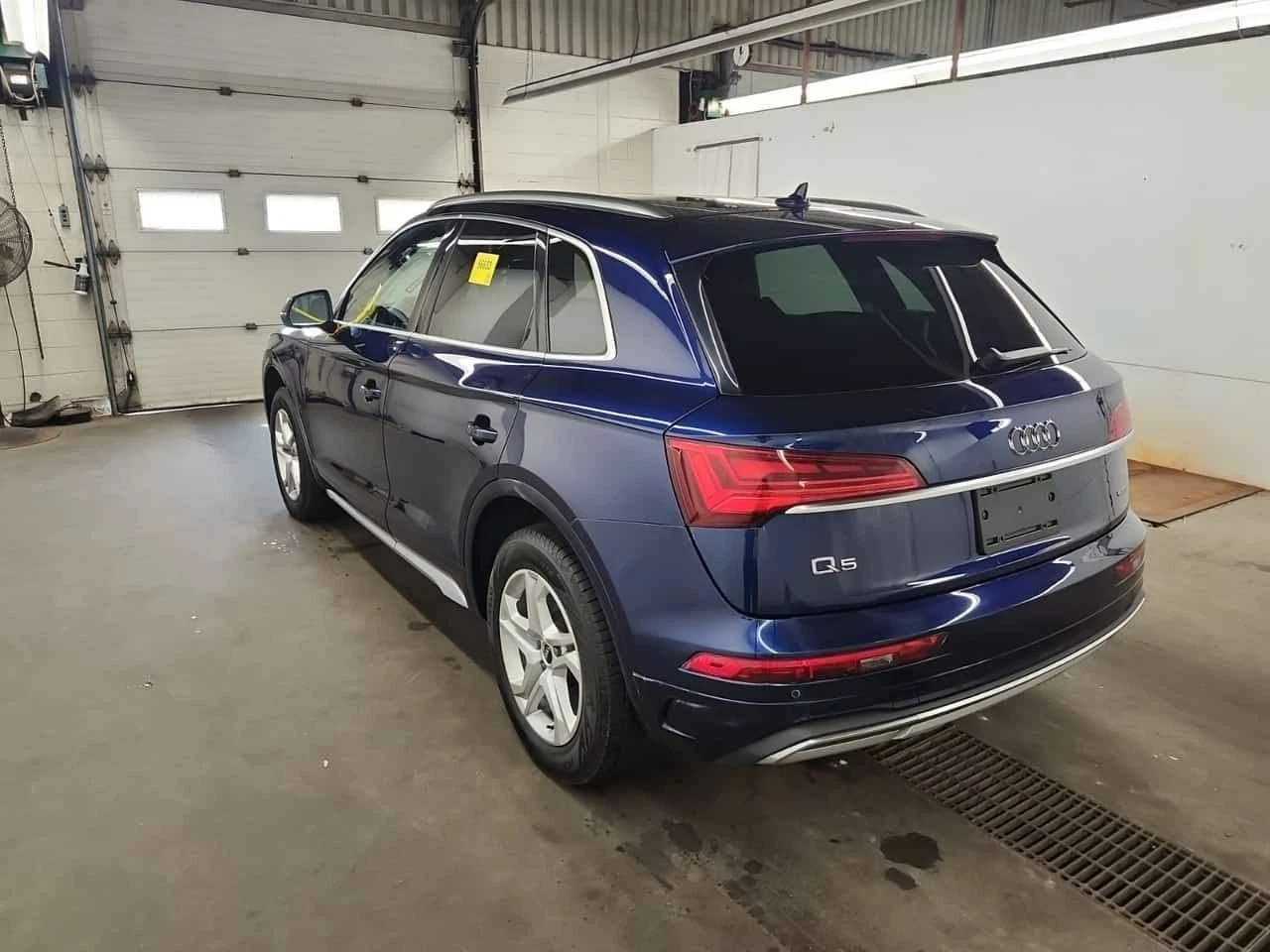 Audi Q5 * KOMFORT * CARFAX * , снимка 4 - Автомобили и джипове - 55703746