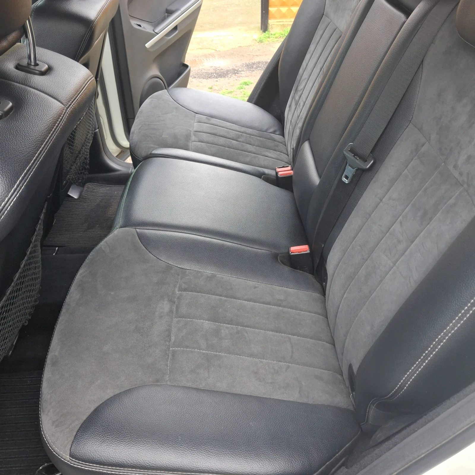 Mercedes-Benz ML 320, снимка 9 - Автомобили и джипове - 55952157
