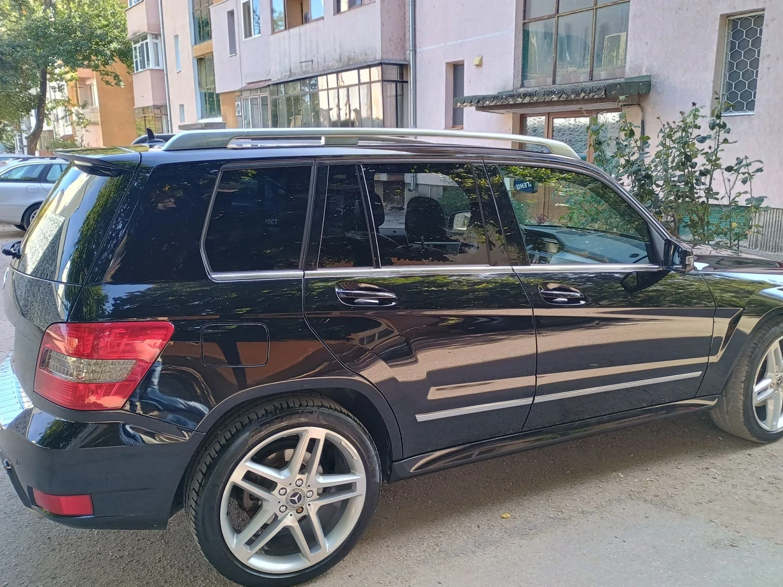 Mercedes-Benz GLK, снимка 3 - Автомобили и джипове - 56072415