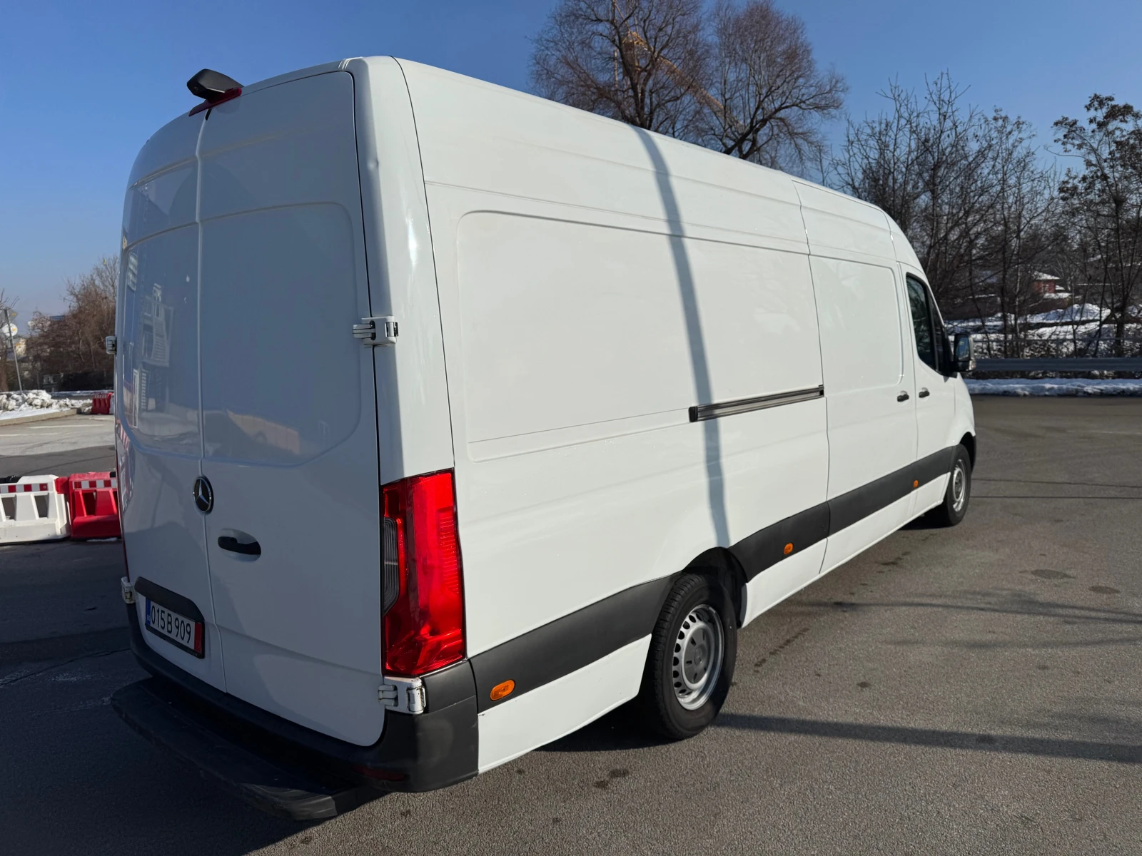 Mercedes-Benz Sprinter 316 МАКСИ-НАВИГАЦИЯ-КЛИМАТРОНИК-КАМЕРА* , снимка 4 - Бусове и автобуси - 54544874