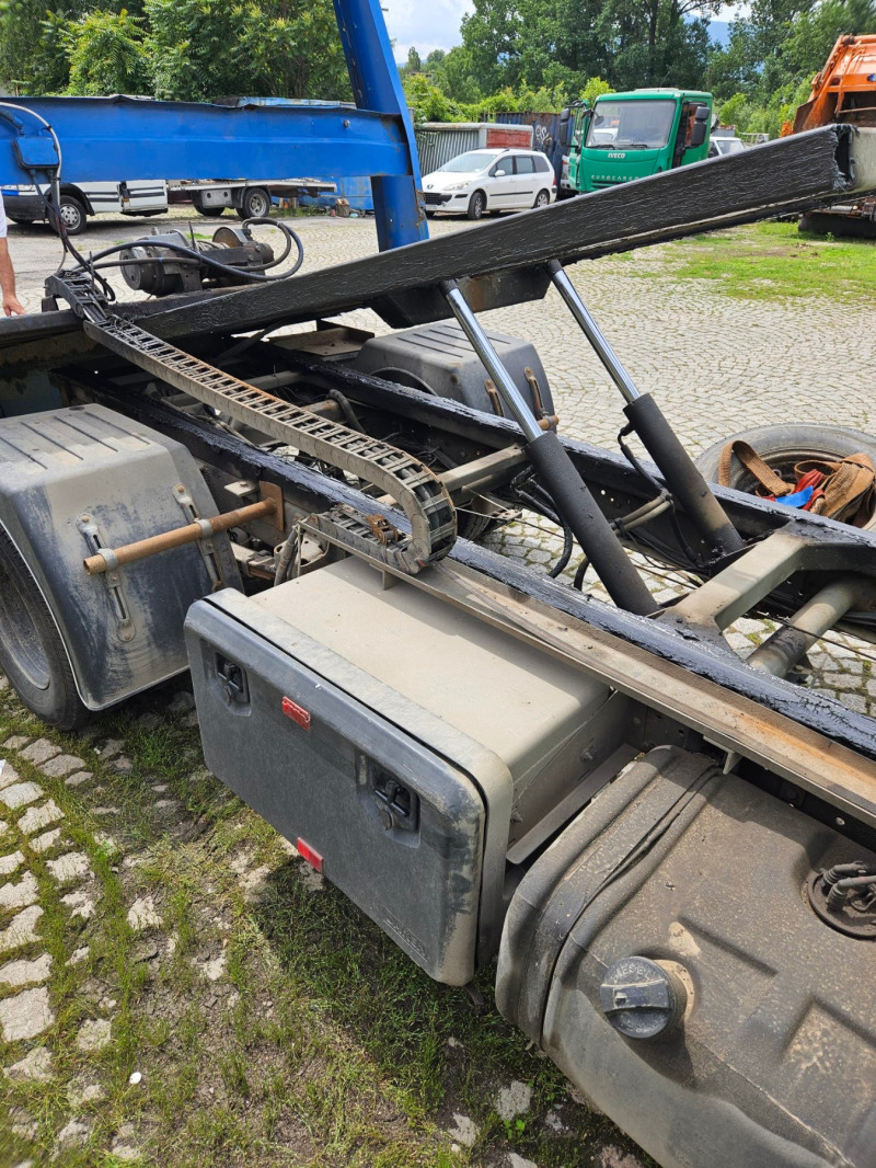 Iveco Daily Хидравлична падаща платформа, работеща лебедка, снимка 6 - Камиони - 46385617