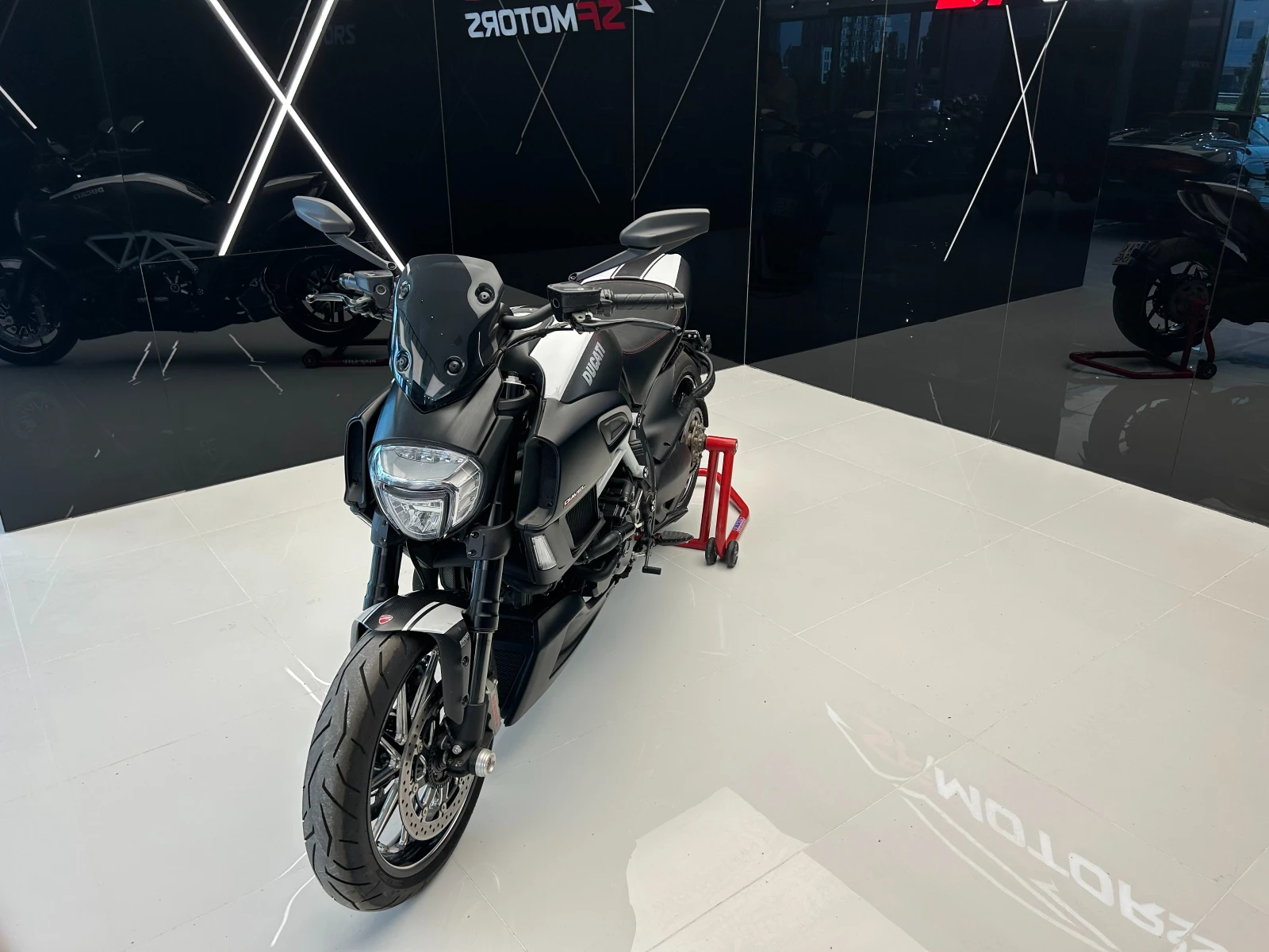Ducati Diavel  - изображение 3
