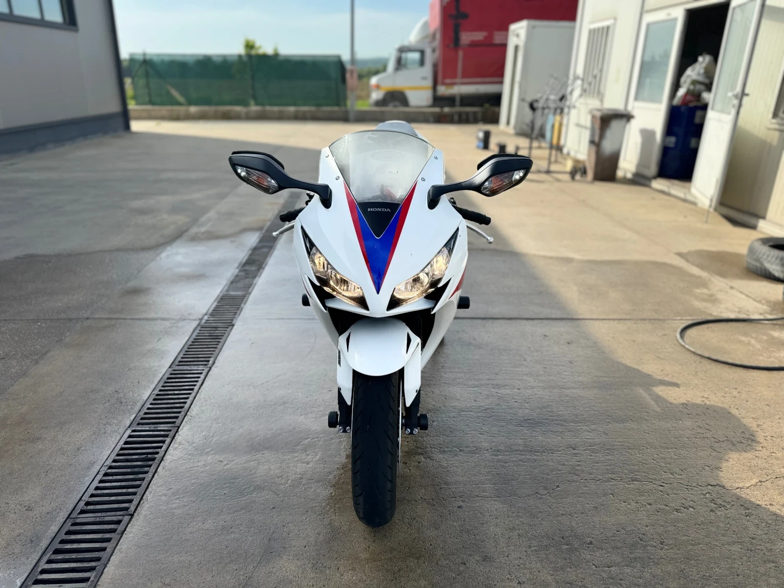 Honda Cbr 1000RR AKRAPOVIC