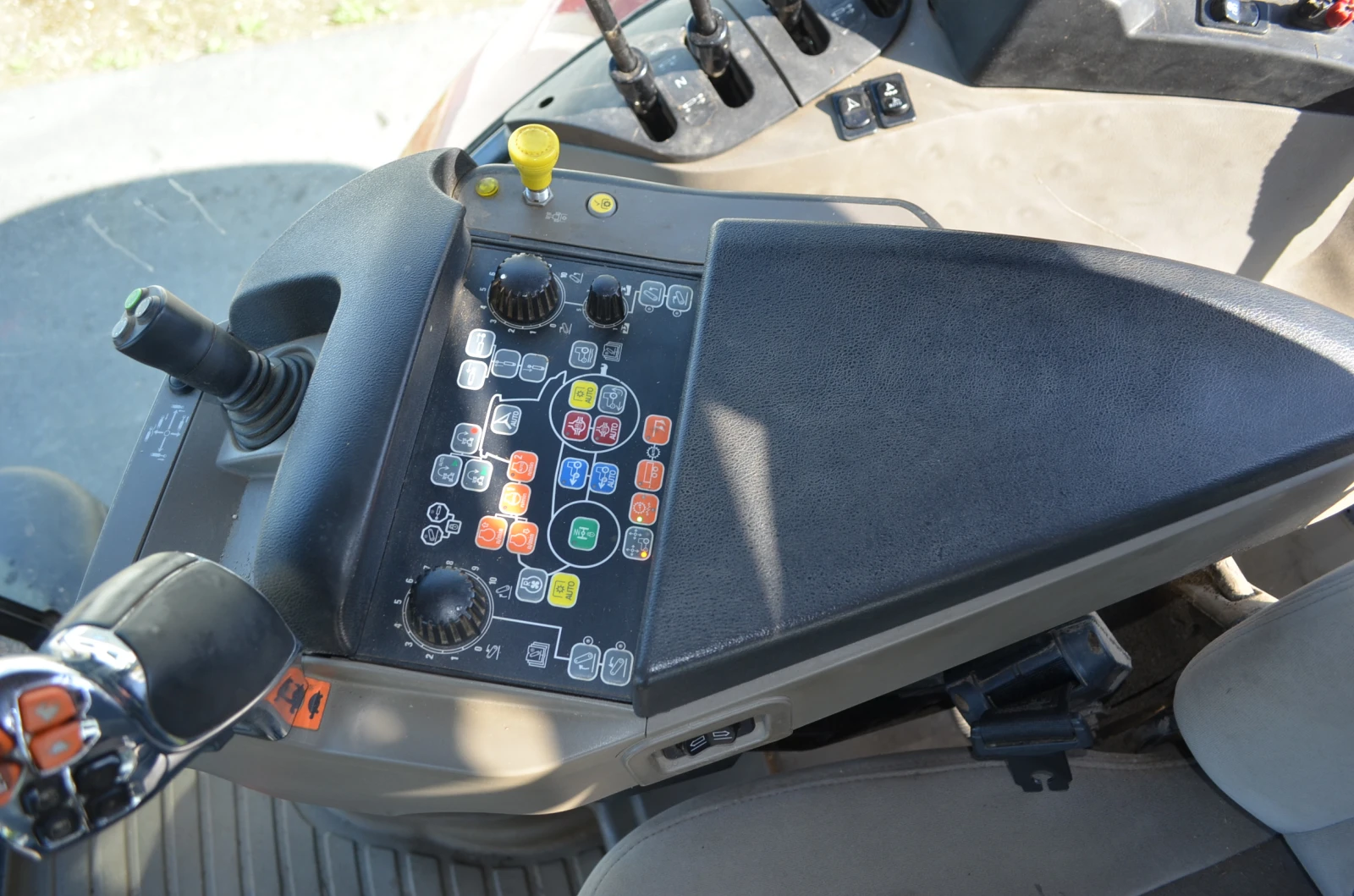 Трактор CASE IH  Puma 220 - изображение 10