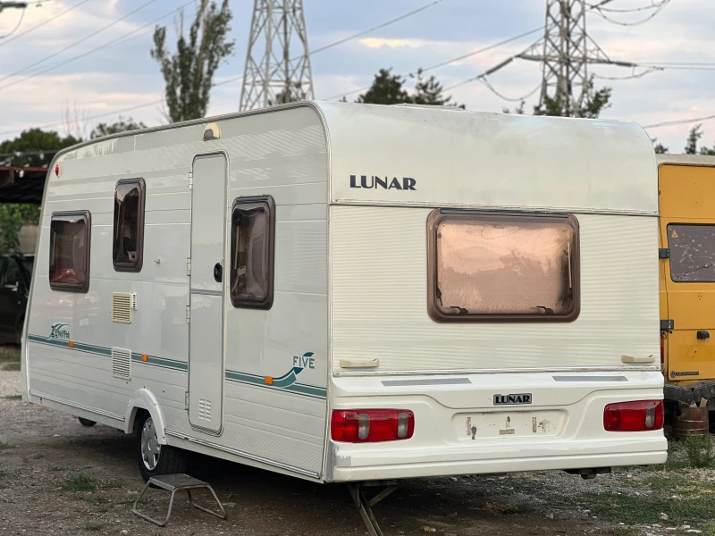 Каравана Tabbert LUNAR ZENITH-5местна/Оборудвана, снимка 3 - Каравани и кемпери - 47381525