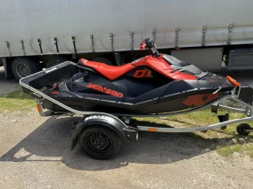 Джет Bombardier Sea Doo Spark Trixx 2up, снимка 9