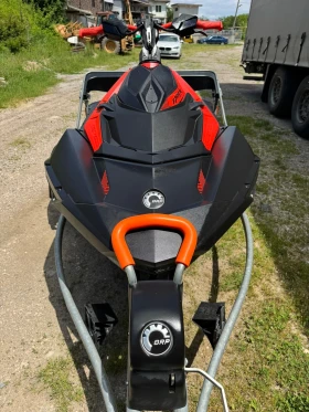Джет Bombardier Sea Doo Spark Trixx 2up, снимка 8