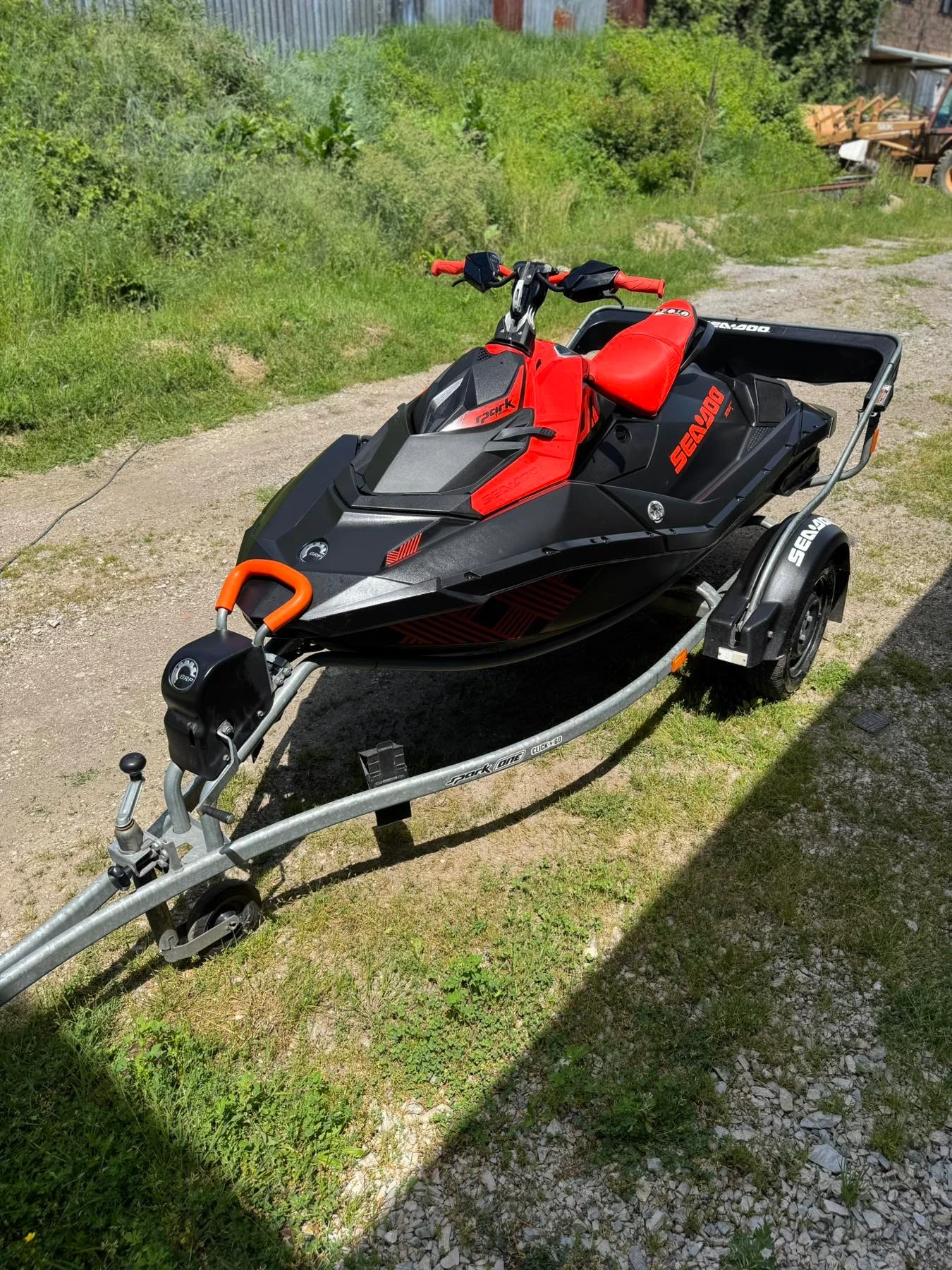 Джет Bombardier Sea Doo Spark Trixx 2up, снимка 2 - Воден транспорт - 54730557