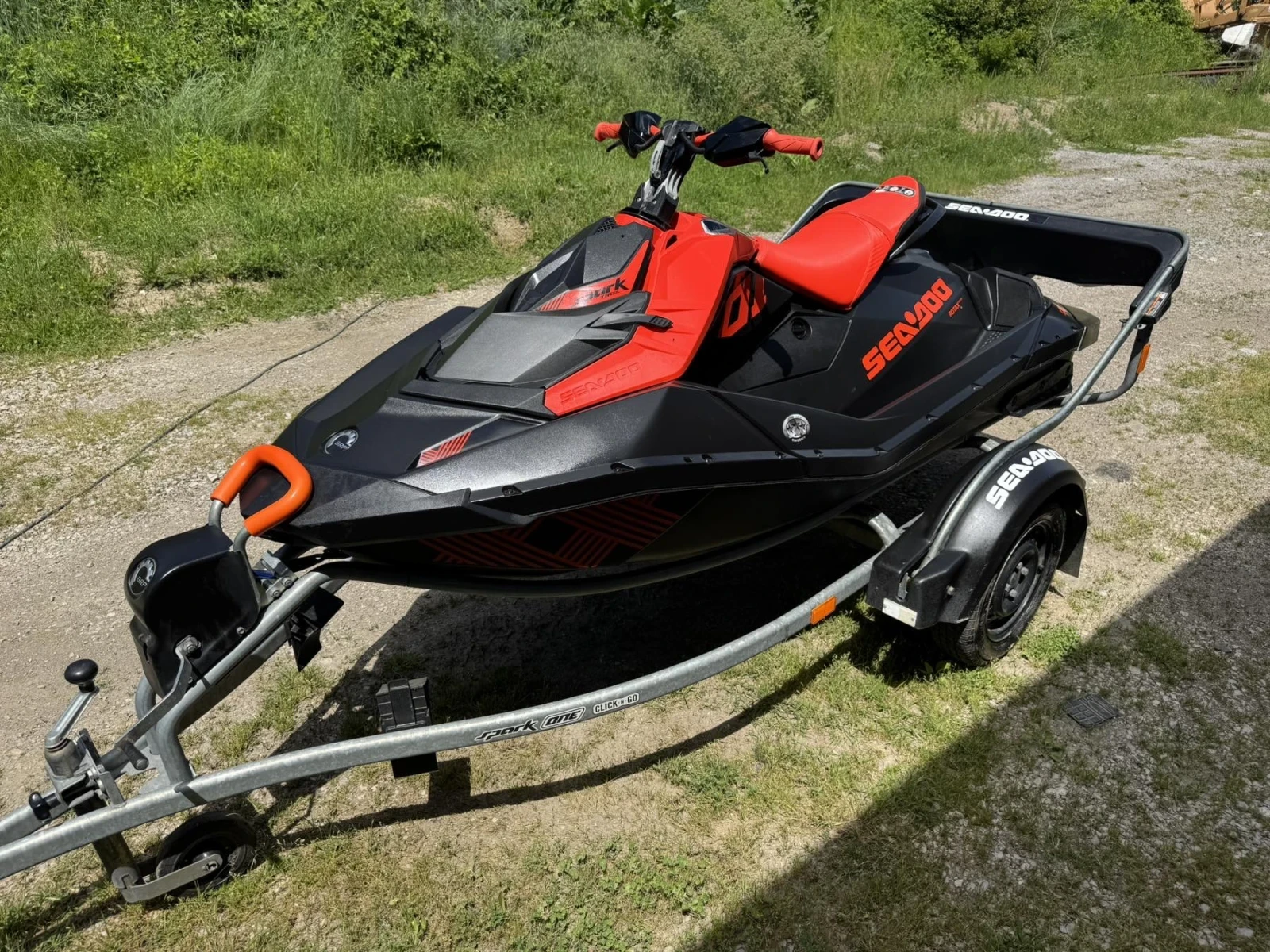 Джет Bombardier Sea Doo Spark Trixx 2up, снимка 7 - Воден транспорт - 54730557