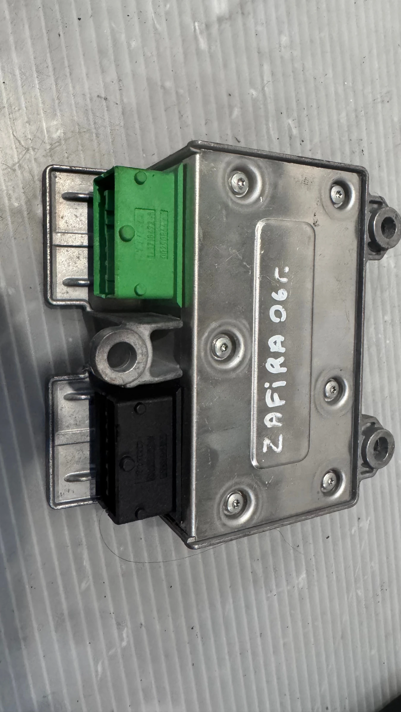 Airbag  /  /  a Opel Zafira - 13246046 / 404745A2 | Mobile.bg   1