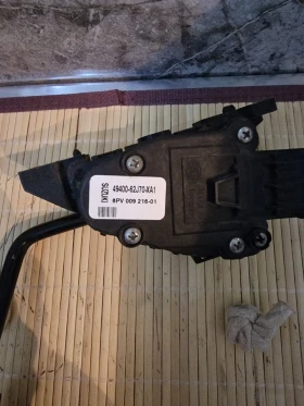 6PV 009 216-01 педал газ SUZUKI SWIFT 49400-62J70-XA1, снимка 2 - Части - 48682169