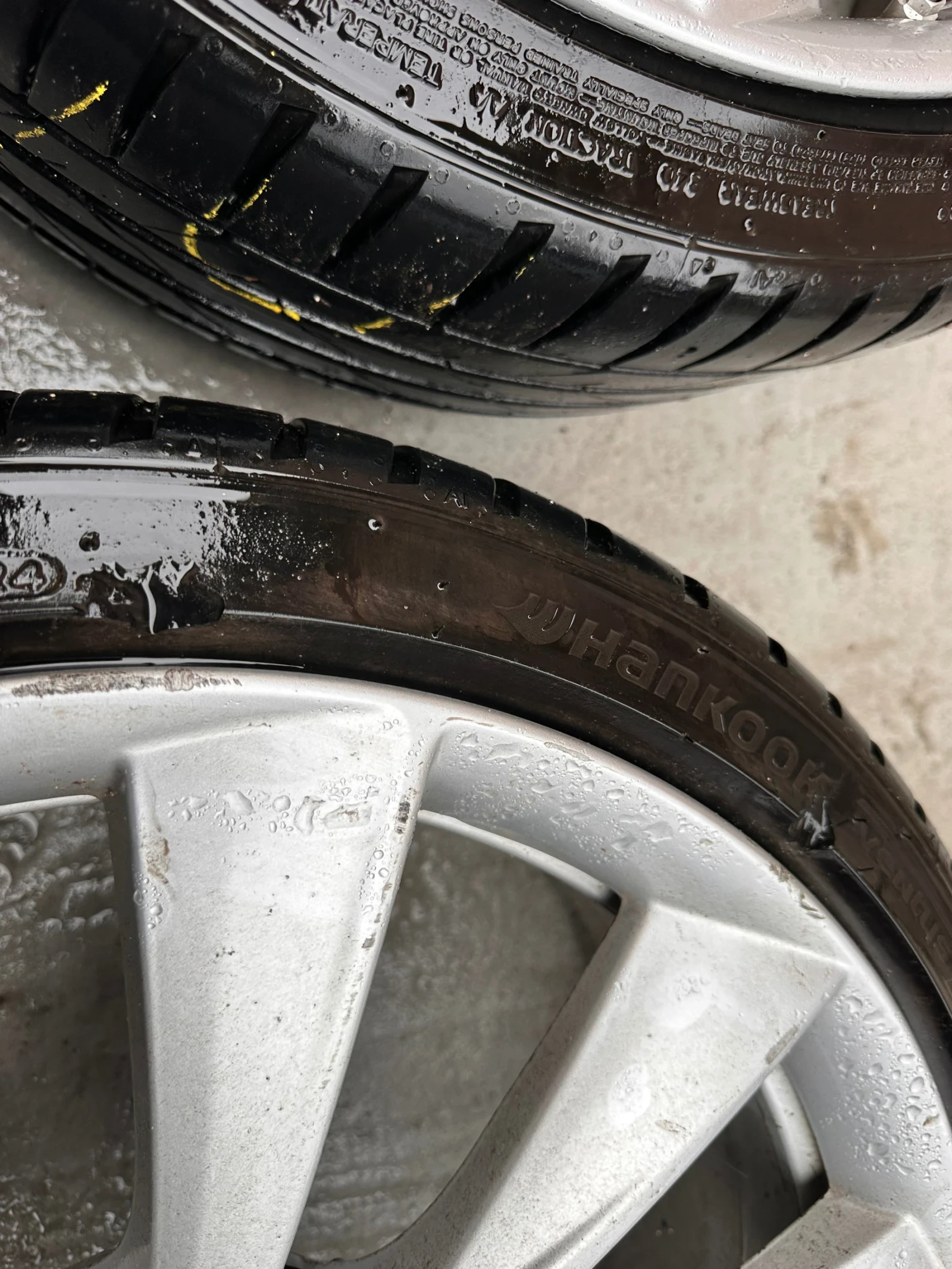 Гуми с джанти 235/35R20, снимка 3 - Гуми и джанти - 56698144