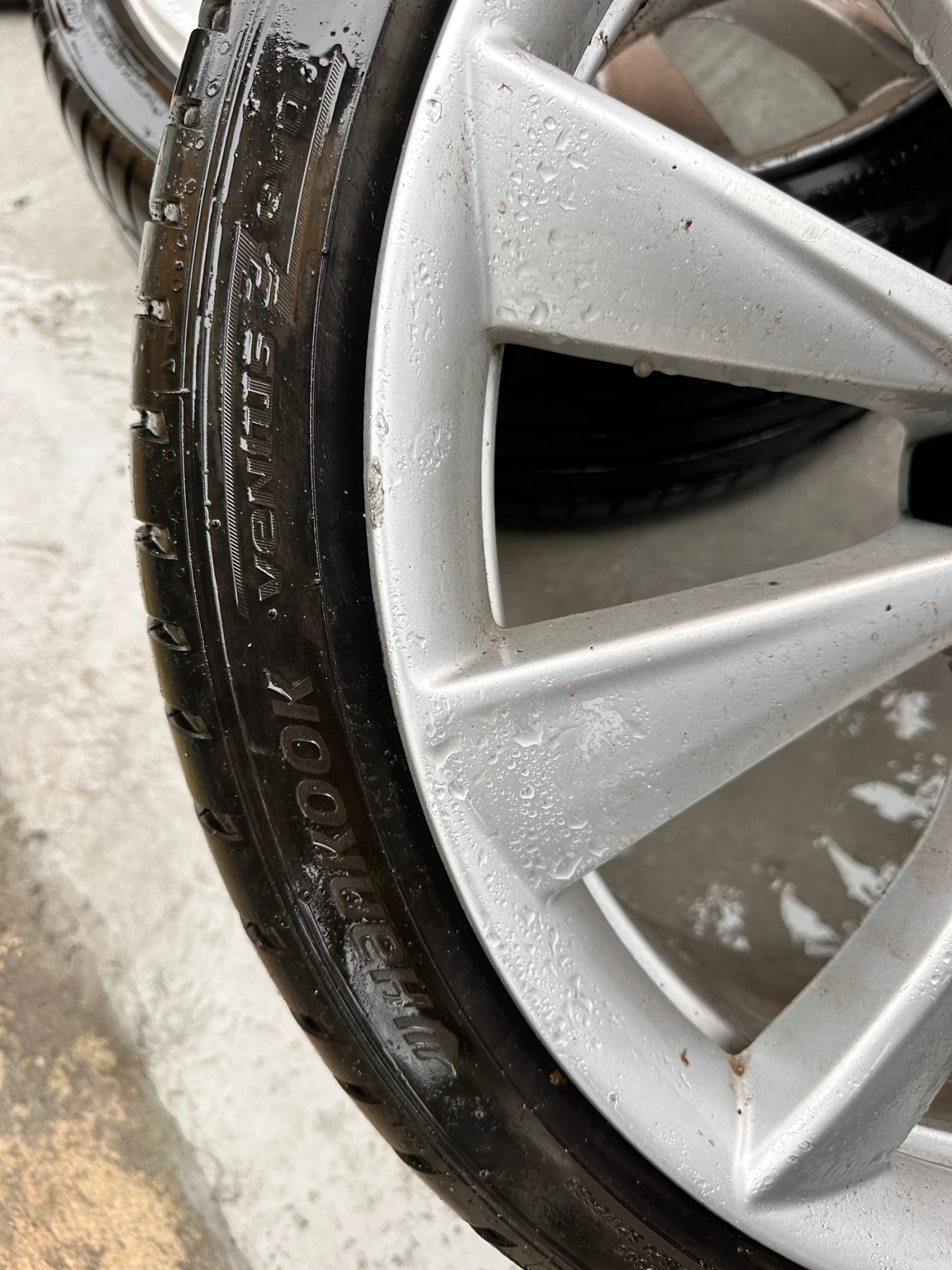 Гуми с джанти 235/35R20, снимка 7 - Гуми и джанти - 56698144