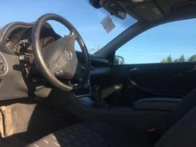 Mercedes-Benz C 180 kompressor, снимка 3