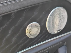 Mercedes-Benz E 300 4 Matic, снимка 10