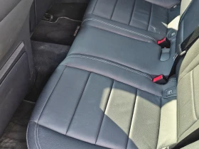 Mercedes-Benz E 300 4 Matic, снимка 9