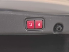 Mercedes-Benz E 300 4MATIC* DISTRONIC* 360* AMBIENT* , снимка 12