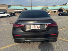 Mercedes-Benz E 63 AMG E 63 S * ДИСТРОНИК* МАСАЖИ* 360 КАМЕРА* ОБДУХВАНЕ*, снимка 5