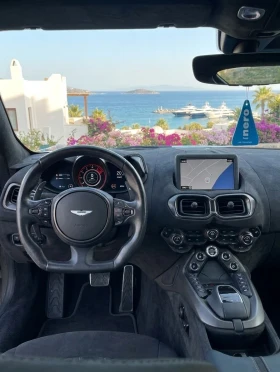 Aston Martin V8 Vantage, снимка 6