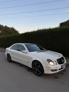 Mercedes-Benz E 220 EVO Face NAVI AVANTGARDE, снимка 1