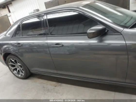 Chrysler 300c S (CARFAX) , минимални забележки - 24800 лв. - 90067099 | Car24.bg