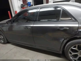 Chrysler 300c S (CARFAX) , минимални забележки - 24800 лв. - 90067099 | Car24.bg