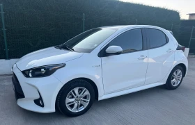 Обява за продажба на Toyota Yaris Chic Hibrid ~29 900 лв. - изображение 4