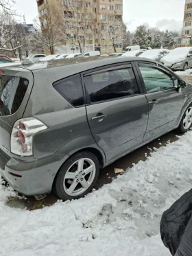 Toyota Corolla verso 