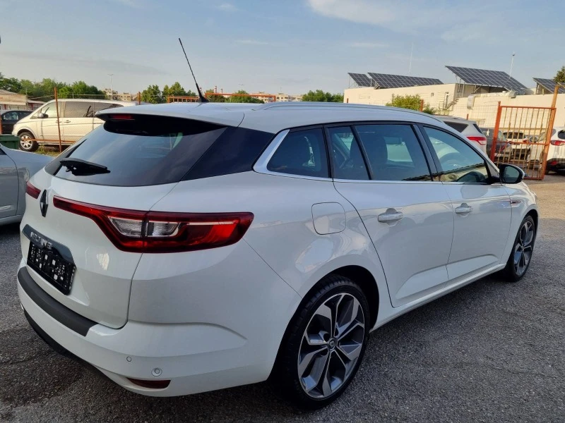 Renault Megane BOSE АВТОМАТИК  НАВИГАЦИЯ КАМЕРА КОЖА FULL LED , снимка 7 - Автомобили и джипове - 45880557