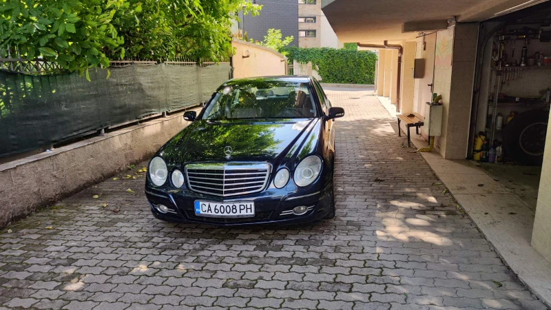 Mercedes-Benz E 280, снимка 8 - Автомобили и джипове - 47277638