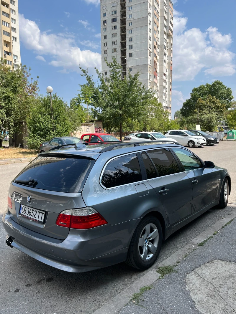 BMW 523 2.5 FACELIFT, снимка 4 - Автомобили и джипове - 47378776