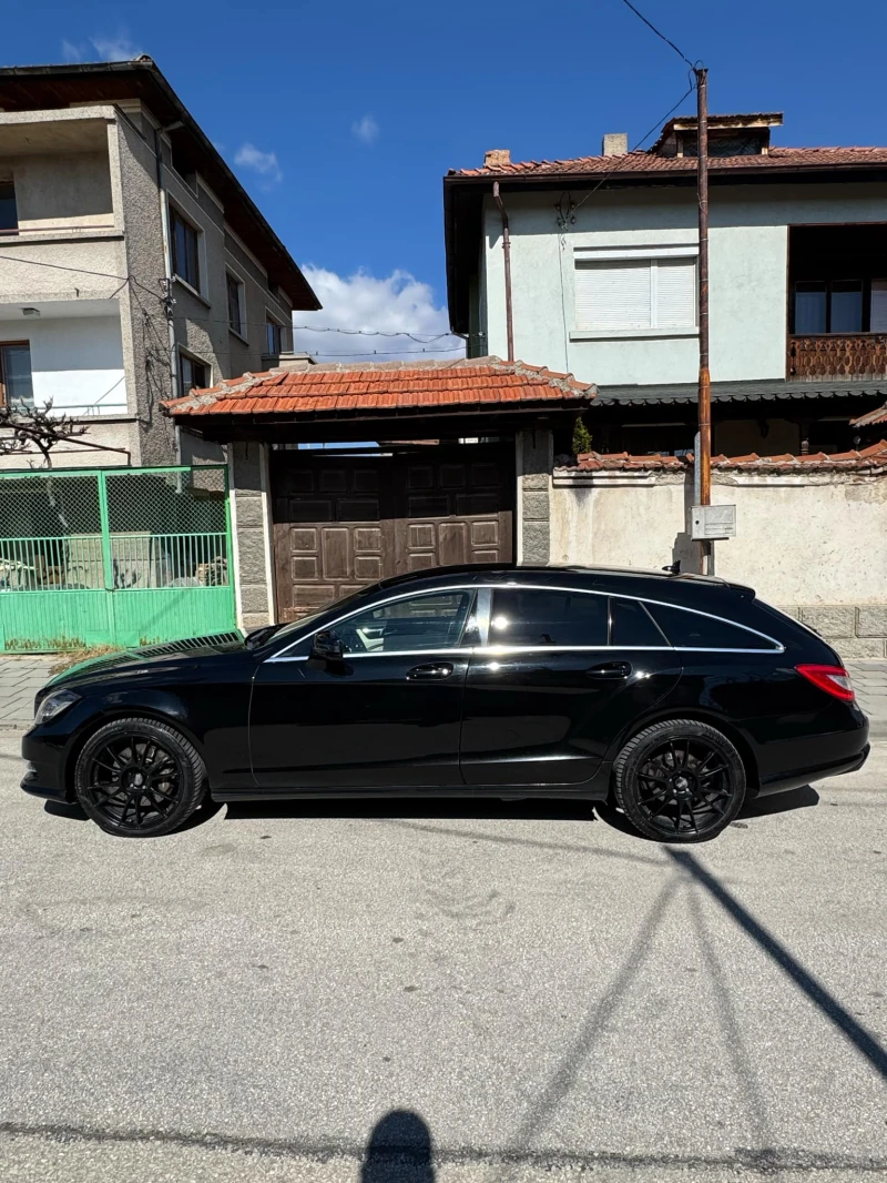 Mercedes-Benz CLS 350  AMG Shooting-Brake , снимка 6 - Автомобили и джипове - 49563922