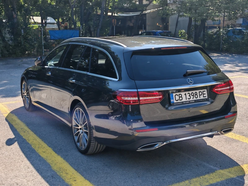 Mercedes-Benz E 300 4 Matic, снимка 5 - Автомобили и джипове - 52714986