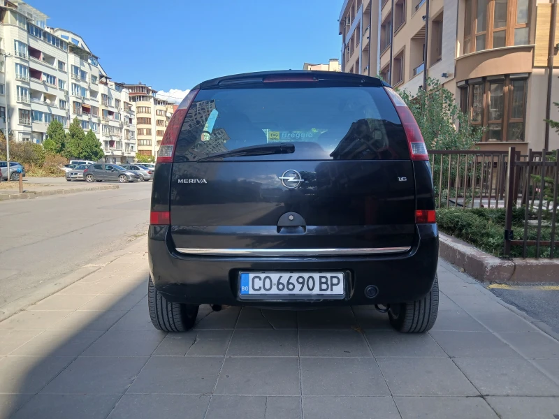 Opel Meriva 1.6, снимка 7 - Автомобили и джипове - 51821879