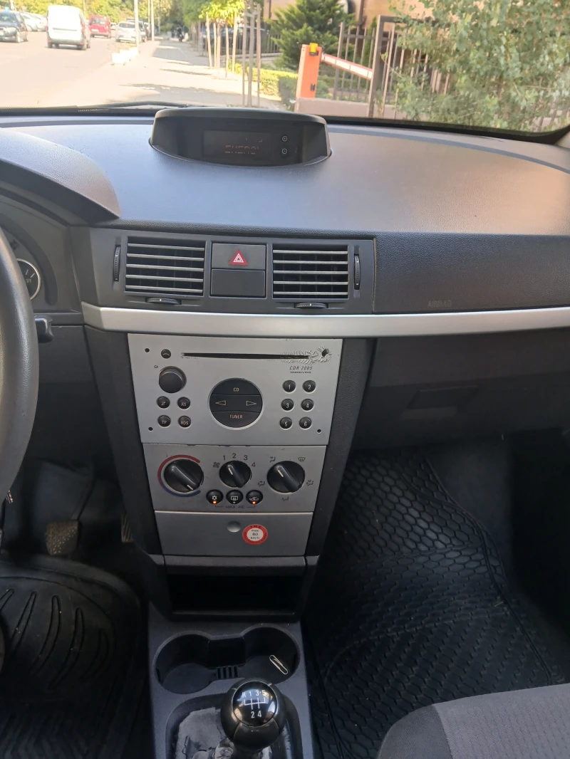 Opel Meriva 1.6, снимка 9 - Автомобили и джипове - 51821879