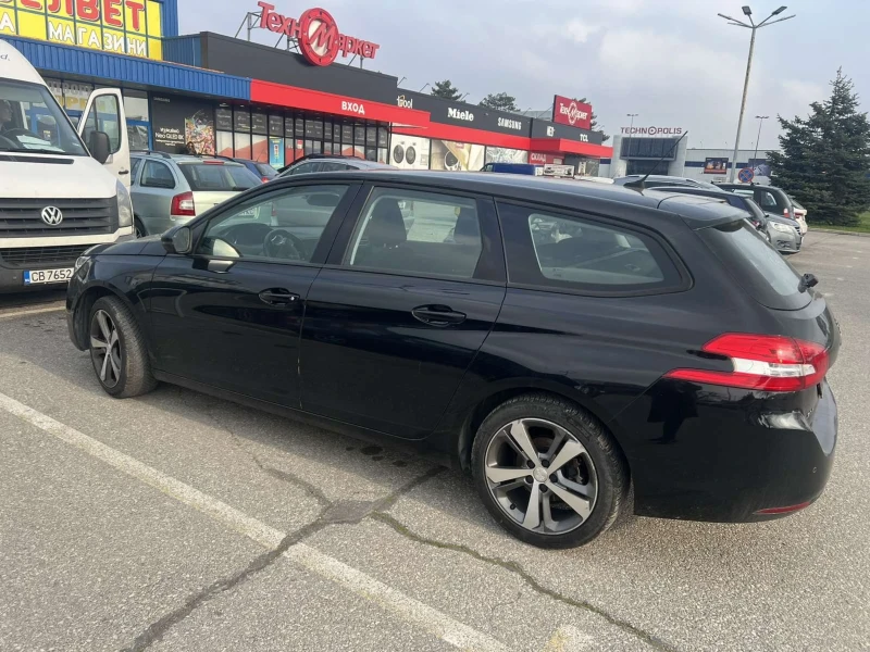 Peugeot 308 1.6Blue Hdi Facelift , снимка 4 - Автомобили и джипове - 52391372
