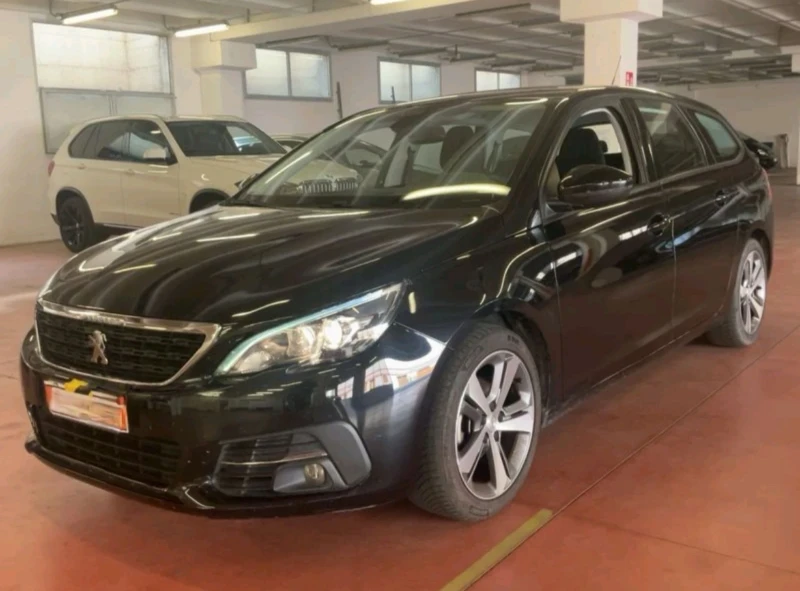 Peugeot 308 1.6Blue Hdi Facelift , снимка 5 - Автомобили и джипове - 52391372