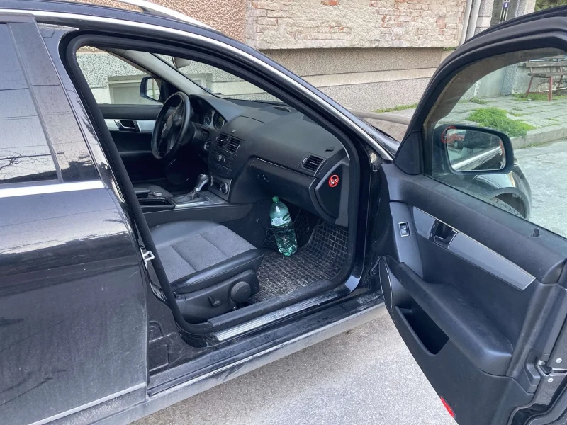 Mercedes-Benz C 220 W204, снимка 2 - Автомобили и джипове - 52920899