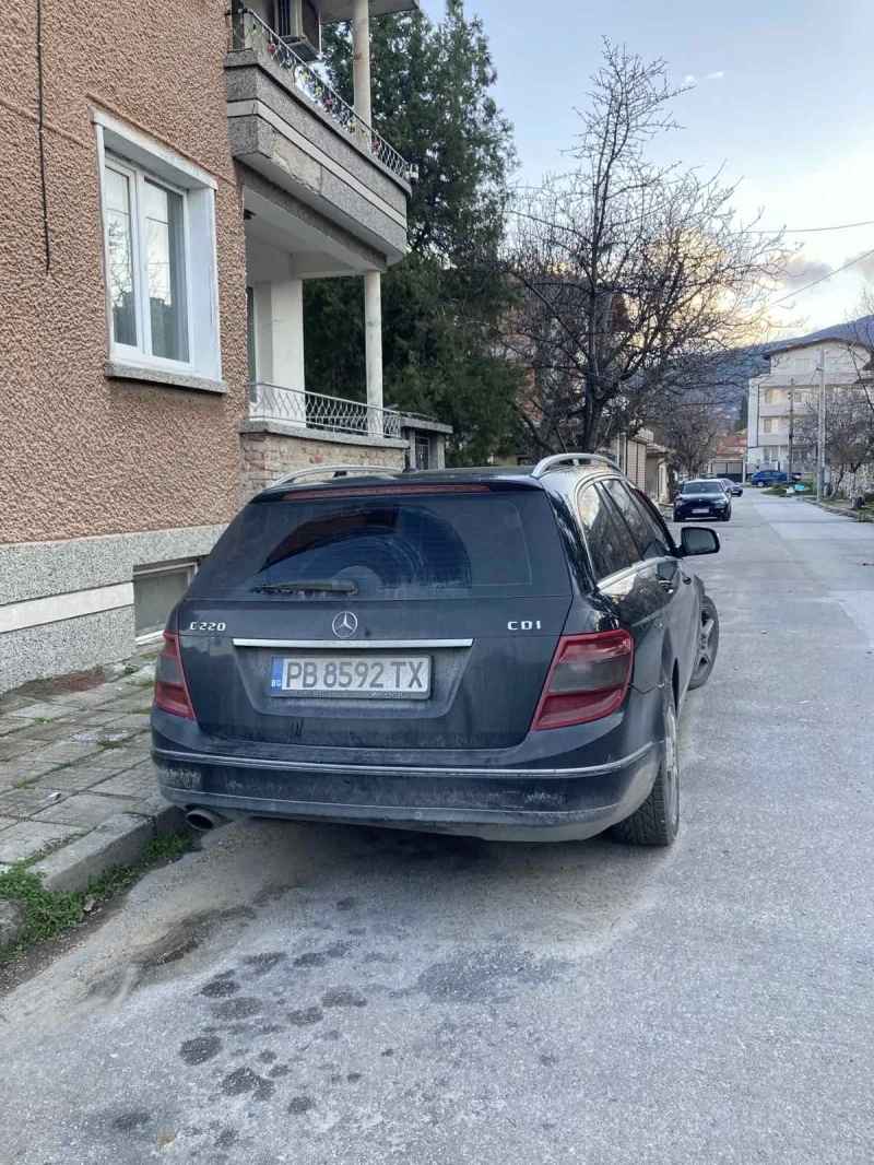 Mercedes-Benz C 220 W204, снимка 5 - Автомобили и джипове - 52920899