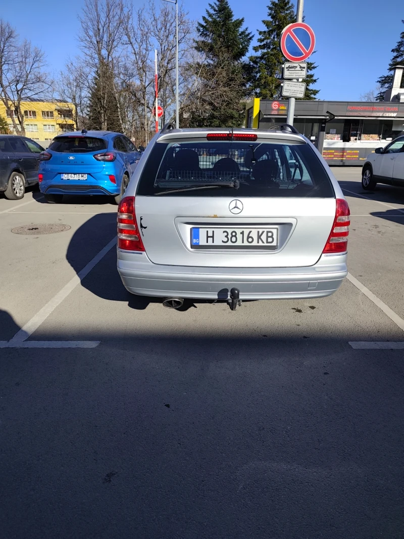 Mercedes-Benz C 180 Compressor , снимка 3 - Автомобили и джипове - 53172658