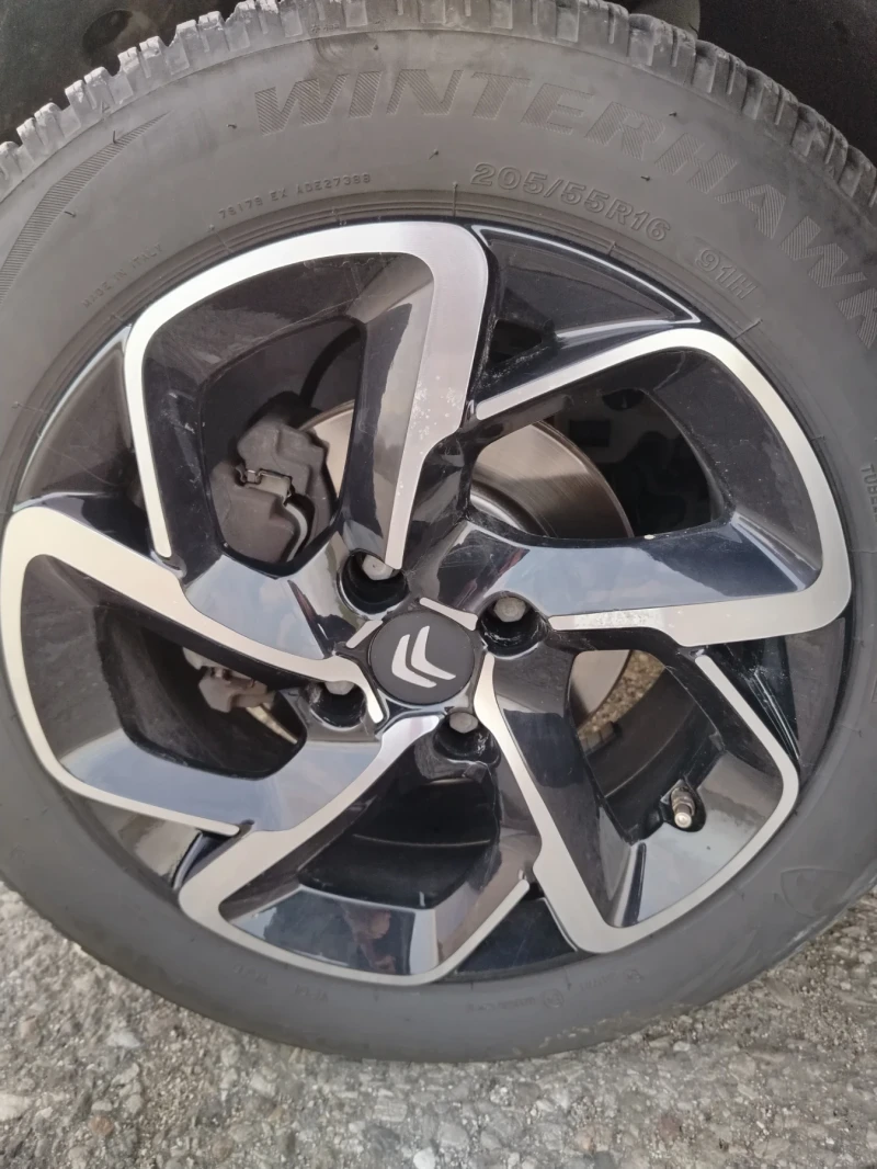 Citroen C4 Cactus 1.6 дизел, снимка 5 - Автомобили и джипове - 53286826