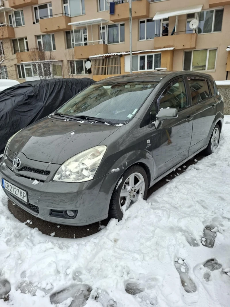 Toyota Corolla verso, снимка 4 - Автомобили и джипове - 53573760