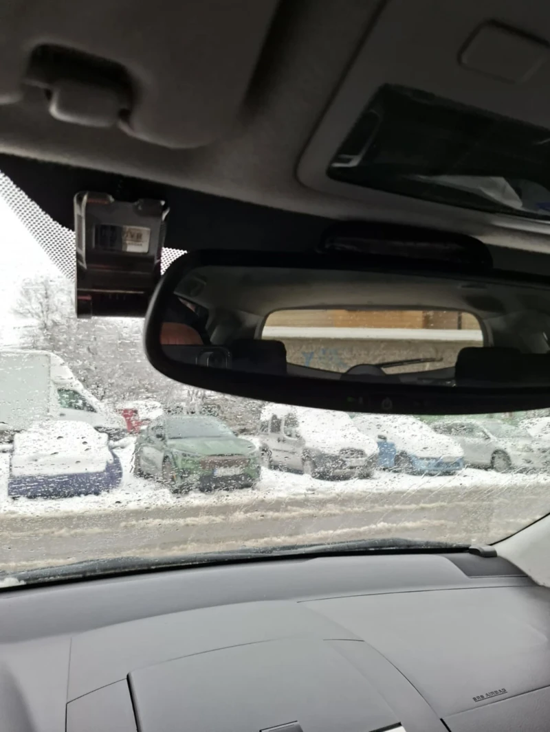 Toyota Corolla verso, снимка 9 - Автомобили и джипове - 53573760