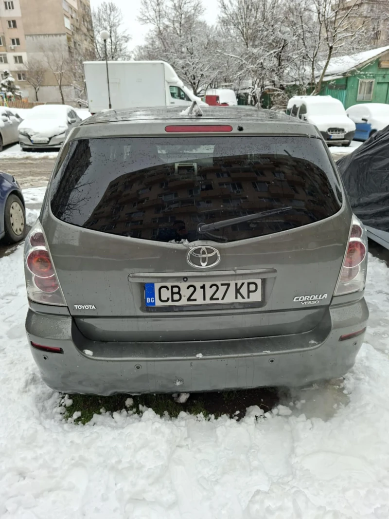 Toyota Corolla verso, снимка 5 - Автомобили и джипове - 53573760