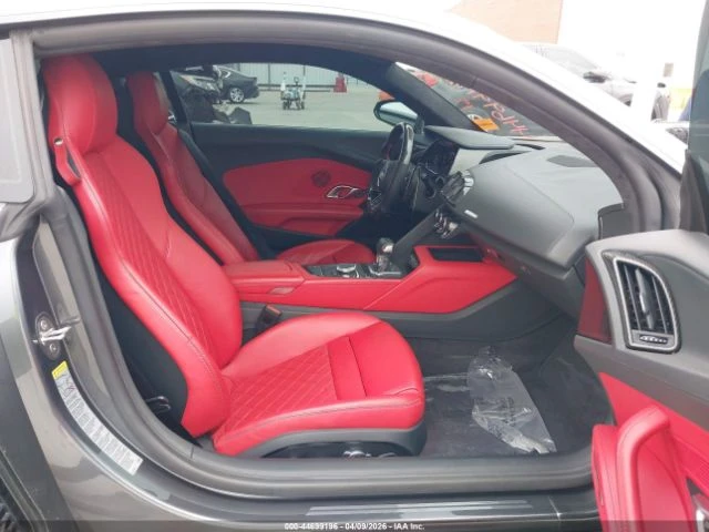 Audi R8 V10 PERFORMANCE * CARFAX * S TRONIC | Mobile.bg � ����������� 5