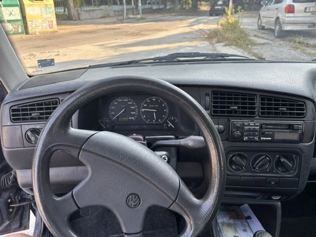 VW Golf, снимка 5 - Автомобили и джипове - 55776519